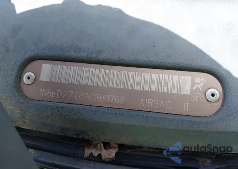 2002 Nissan Frontier Xe-V6 from USA, damaged, VIN 1N6ED27T82C390768